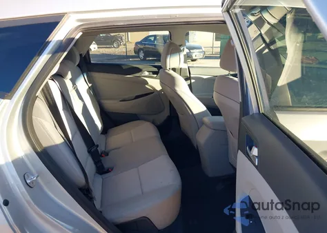 2018 Hyundai Tucson Sel z USA, uszkodzony, nr VIN KM8J33A49JU719526